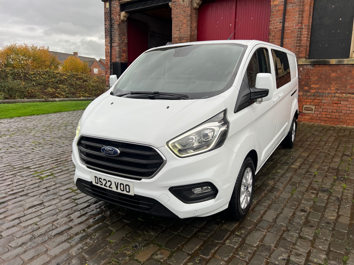 Used Ford Transit Custom 2022 for sale - 76757928: Photo 1
