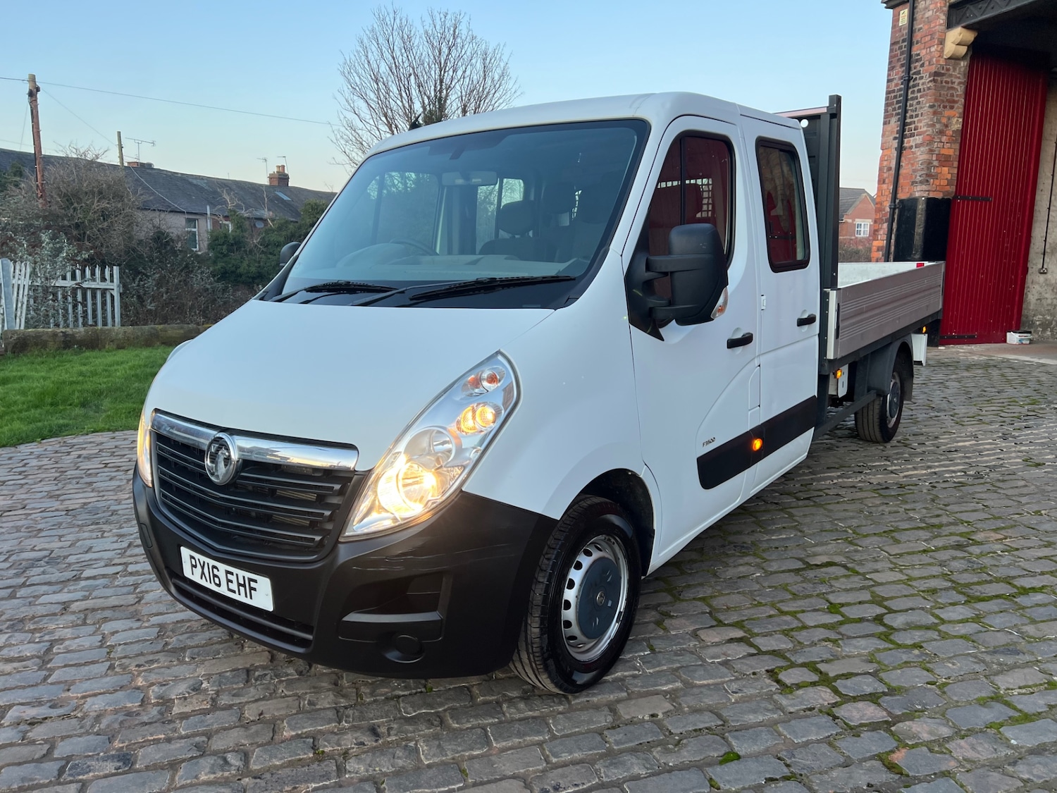 Used Vauxhall Movano 2016 for sale - 77073263: Photo 2