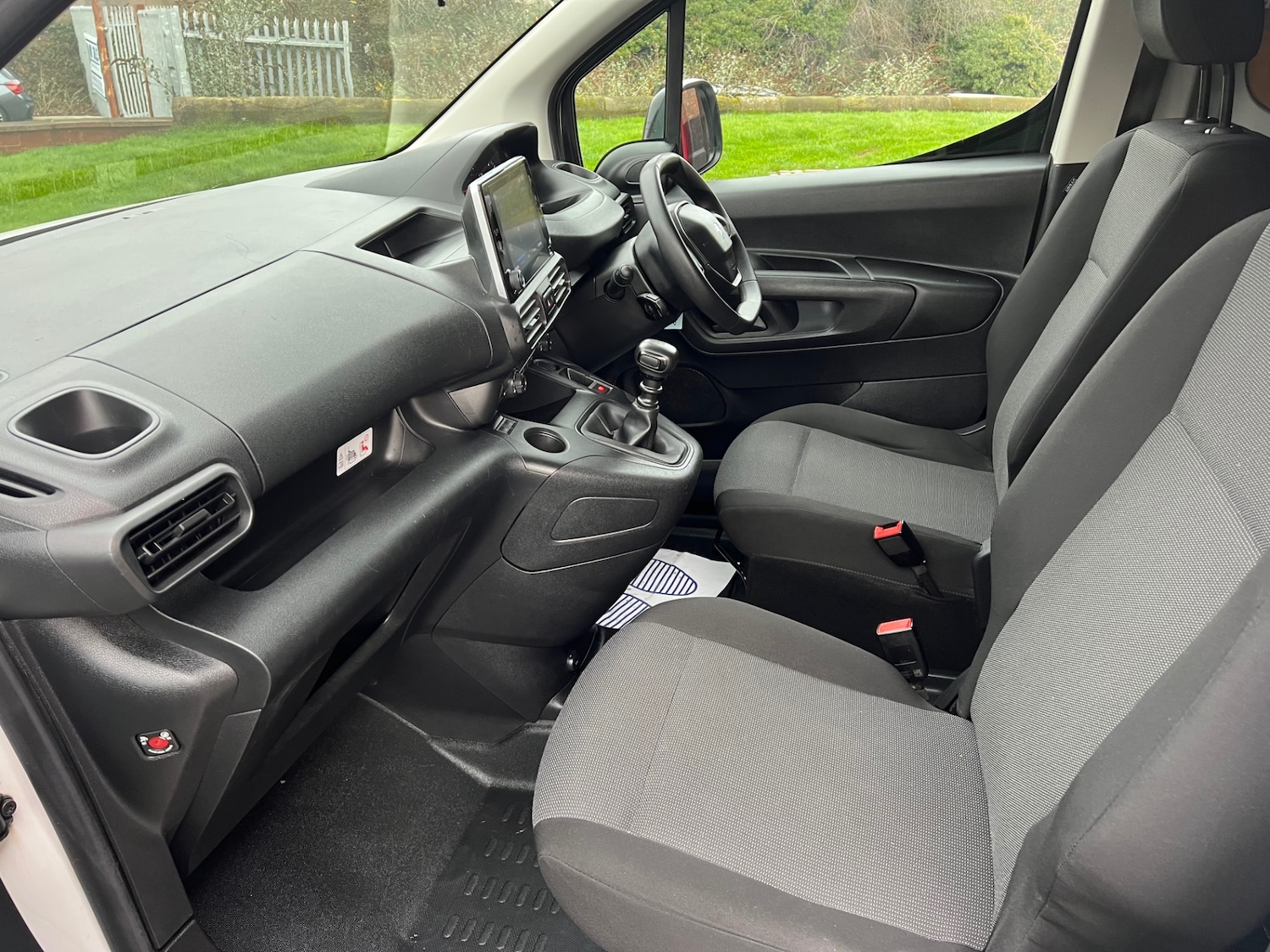 Used Peugeot Partner 2022 for sale - 76935479: Photo 15