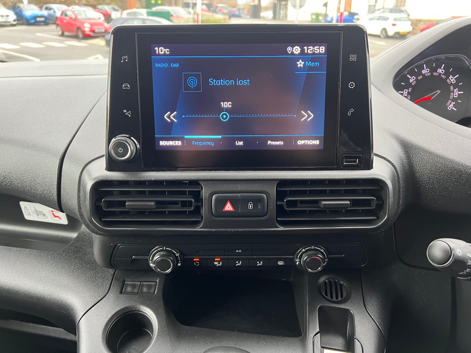 Used Peugeot Partner 2022 for sale - 76935479: Photo 18