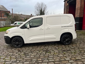 Used Citroen Berlingo 2020 for sale - 76726064: Photo
