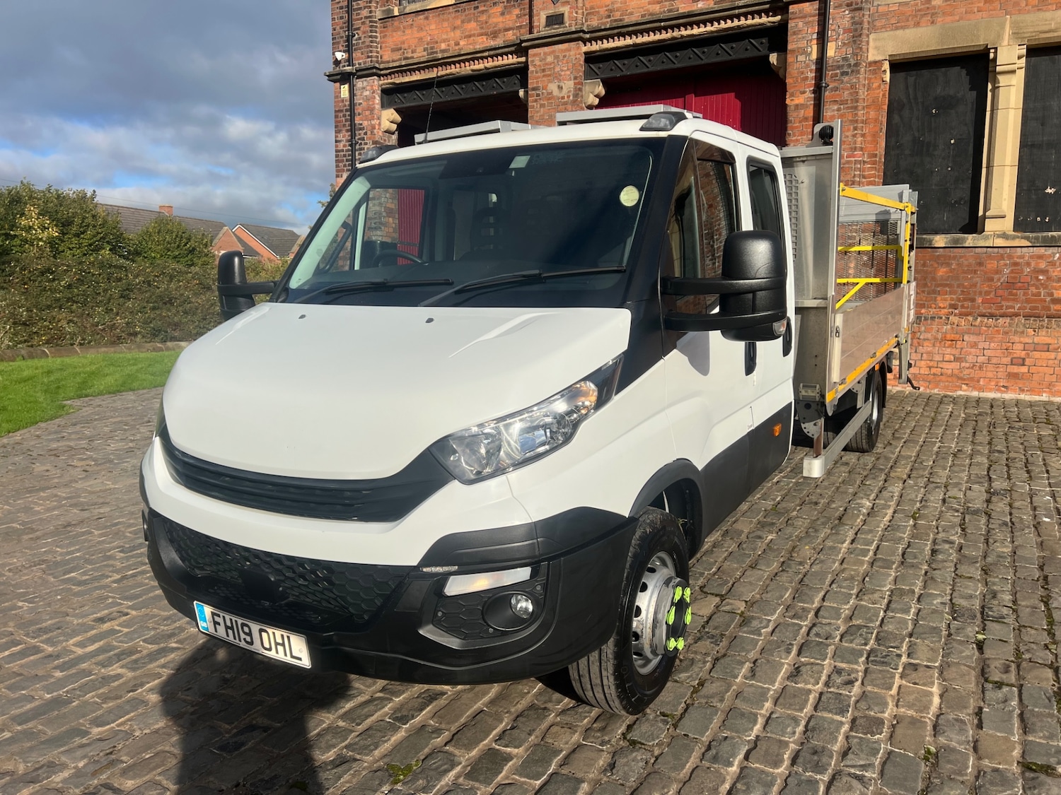 Used Iveco Daily 2019 for sale - 76234498: Photo 1