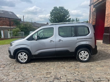 Used Peugeot Rifter 2020 for sale - 78909117: Photo