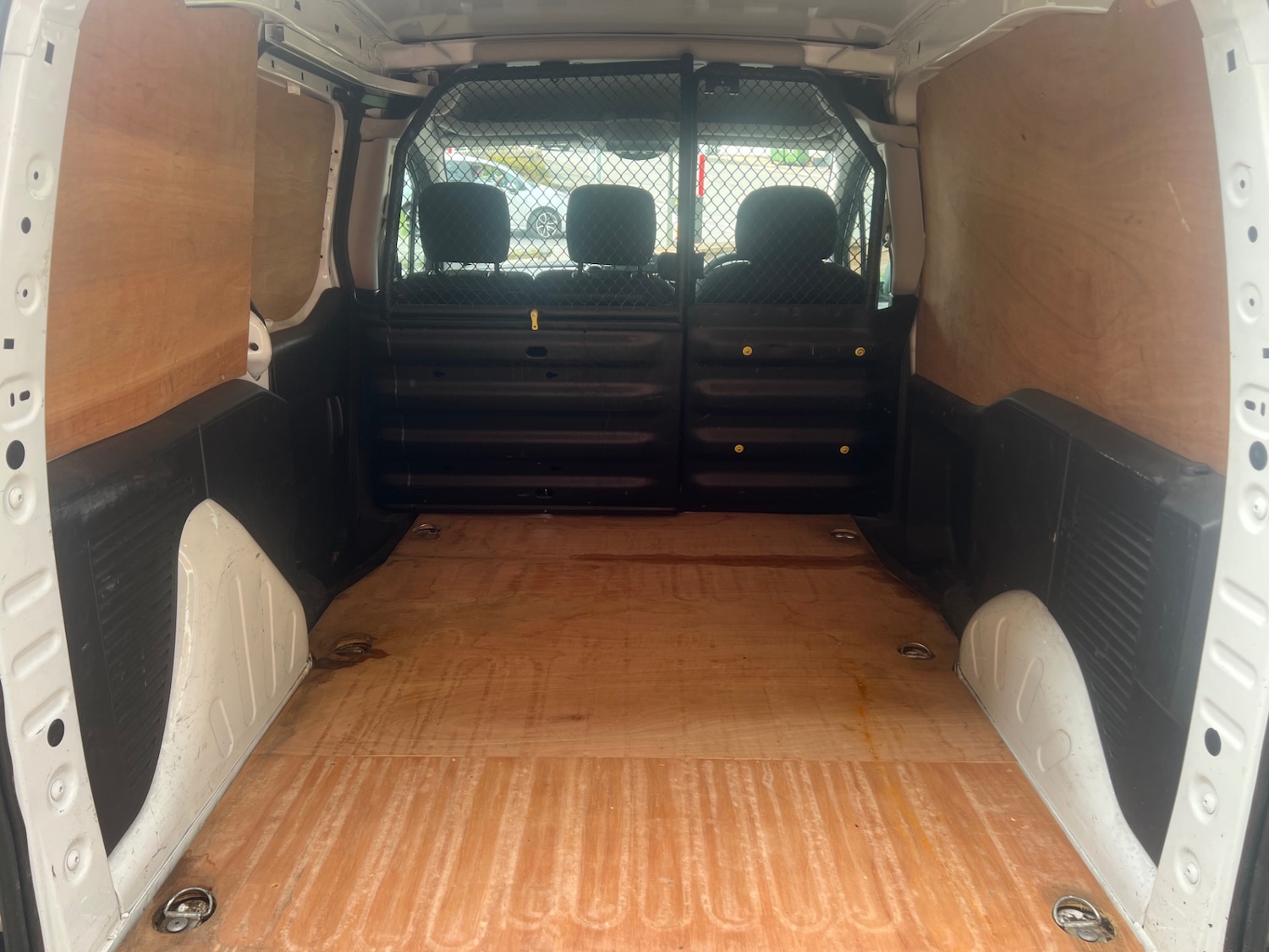 Used Peugeot Partner 2018 for sale - 76355930: Photo 22