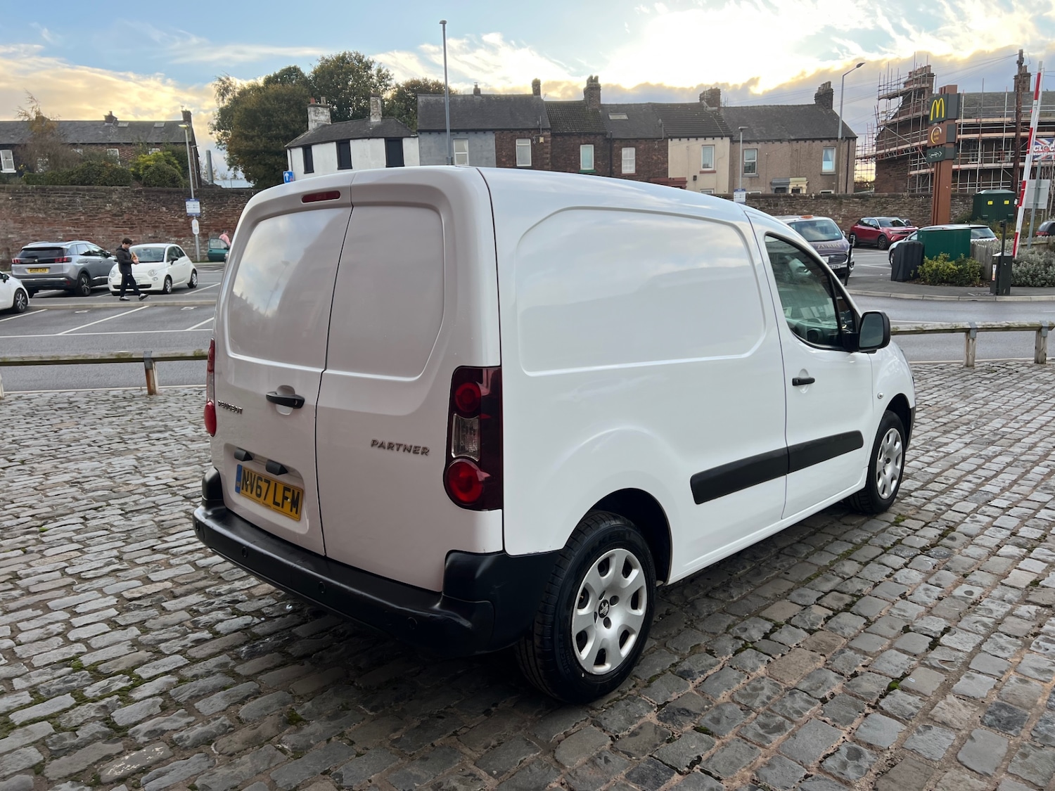 Used Peugeot Partner 2018 for sale - 76355930: Photo 8