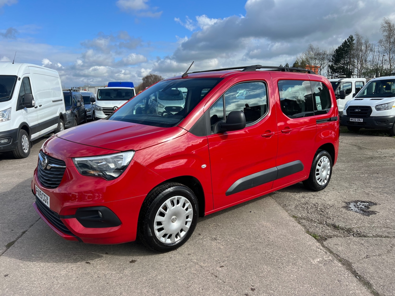 Used Vauxhall Combo Life 2019 for sale - 78080783: Photo 2