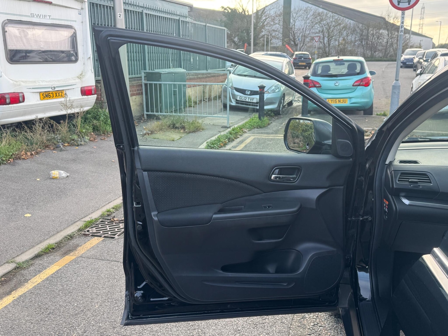 Used Honda CR-V 2017 for sale - 76561682: Photo 21