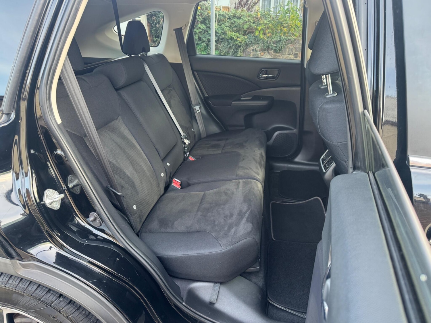 Used Honda CR-V 2017 for sale - 76561682: Photo 32