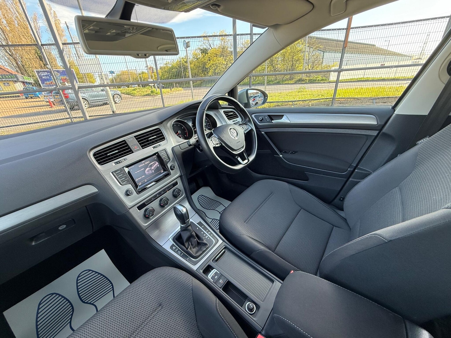 Used Volkswagen Golf 2015 for sale - 78147742: Photo 37