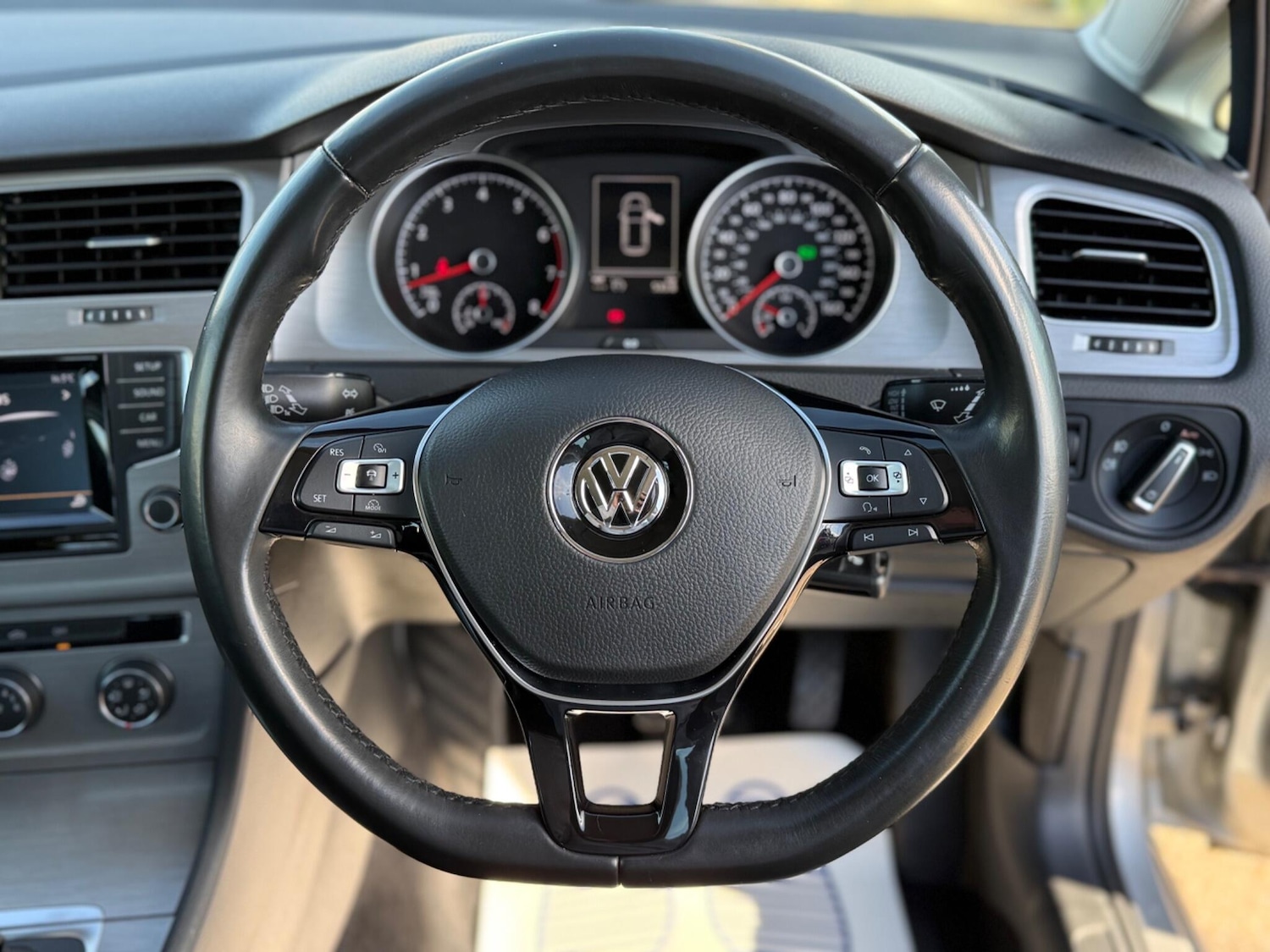 Used Volkswagen Golf 2015 for sale - 78147742: Photo 39