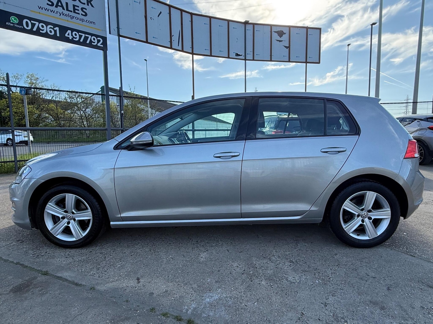 Used Volkswagen Golf 2015 for sale - 78147742: Photo 6