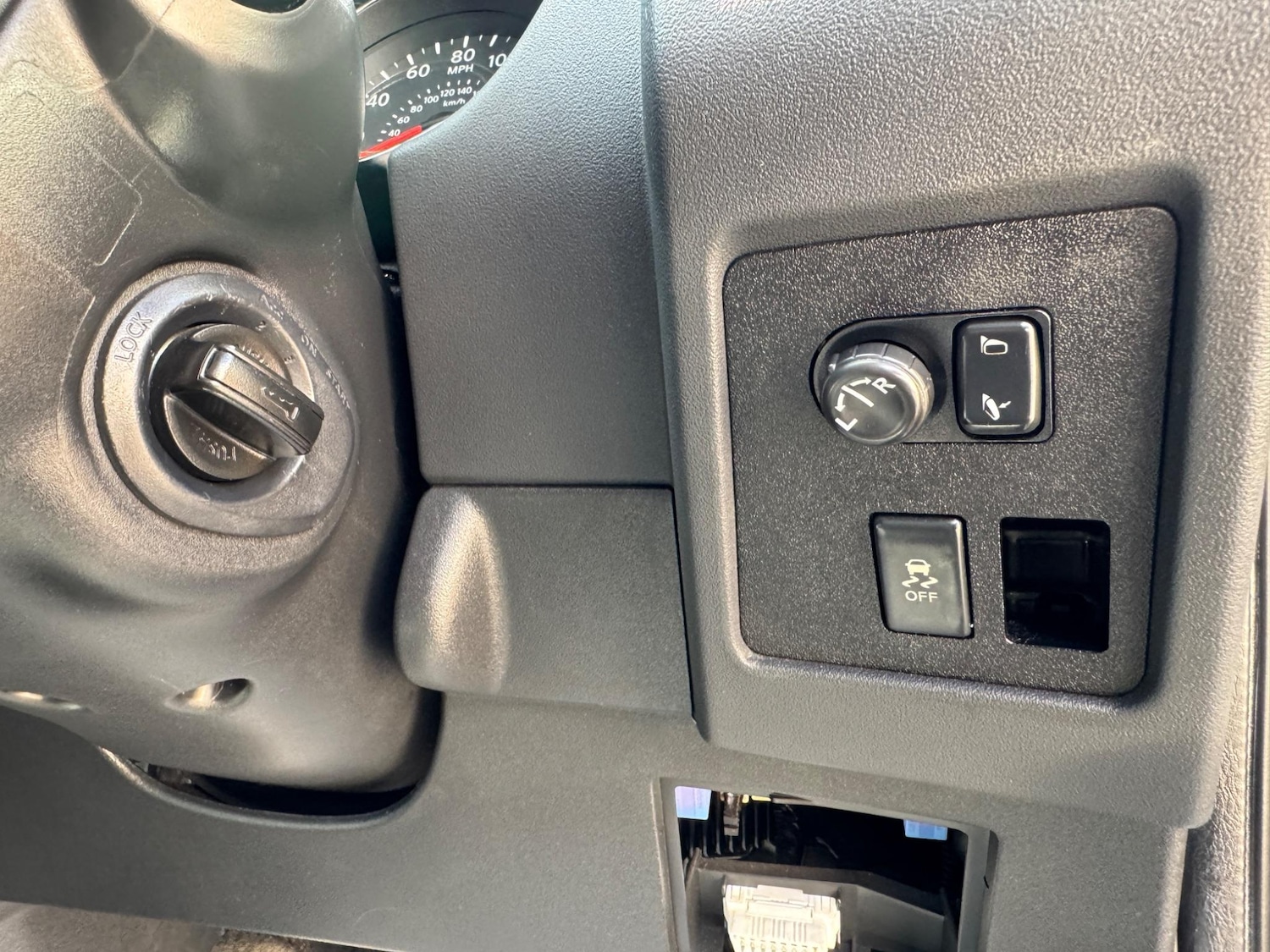 Used Nissan Qashqai 2010 for sale - 76522199: Photo 41