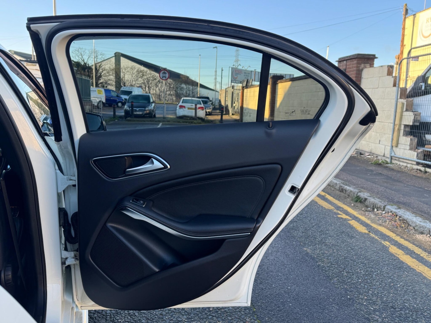 Used Mercedes-Benz A-Class 2017 for sale - 77091829: Photo 32