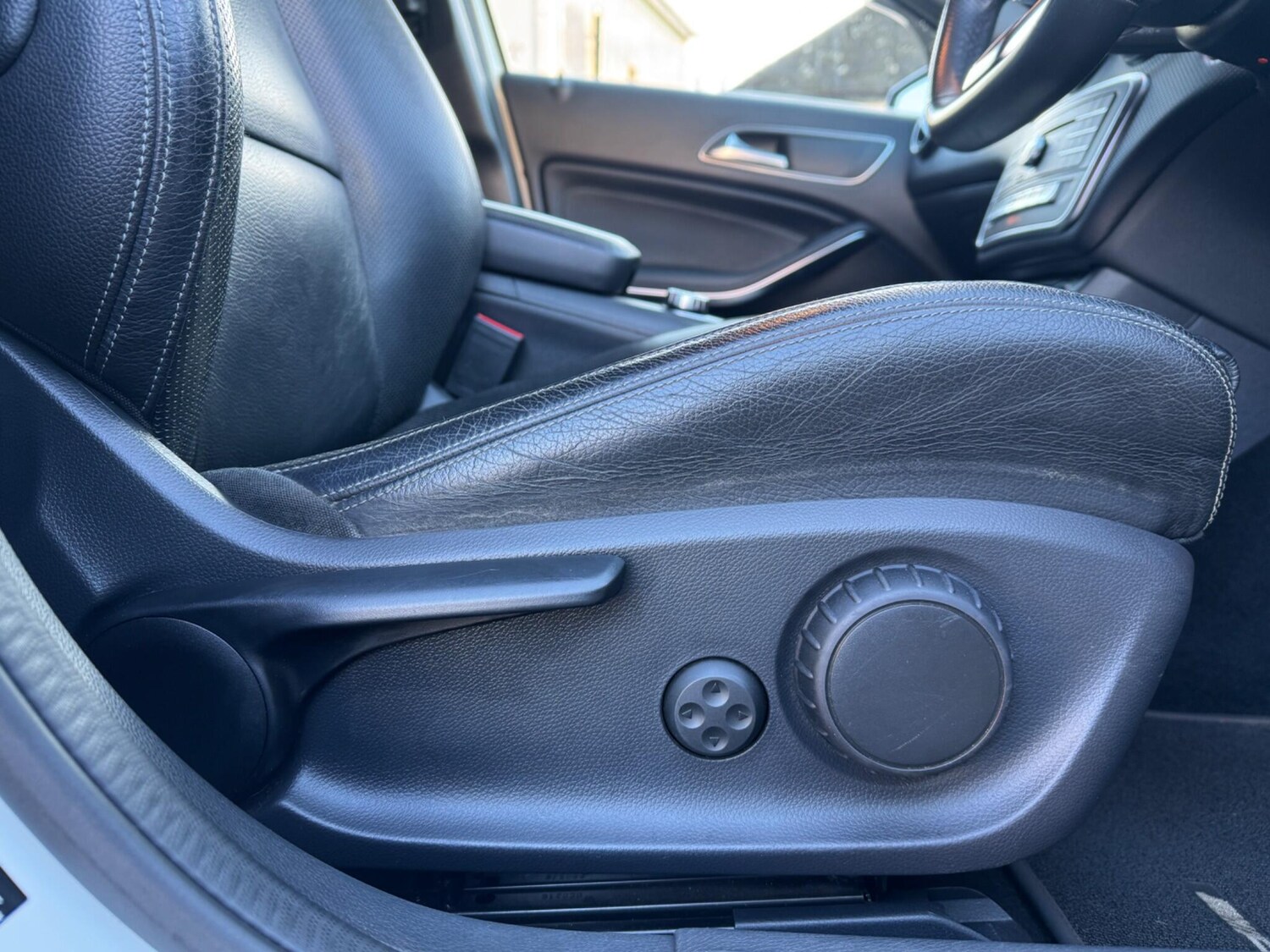 Used Mercedes-Benz A-Class 2017 for sale - 77091829: Photo 38