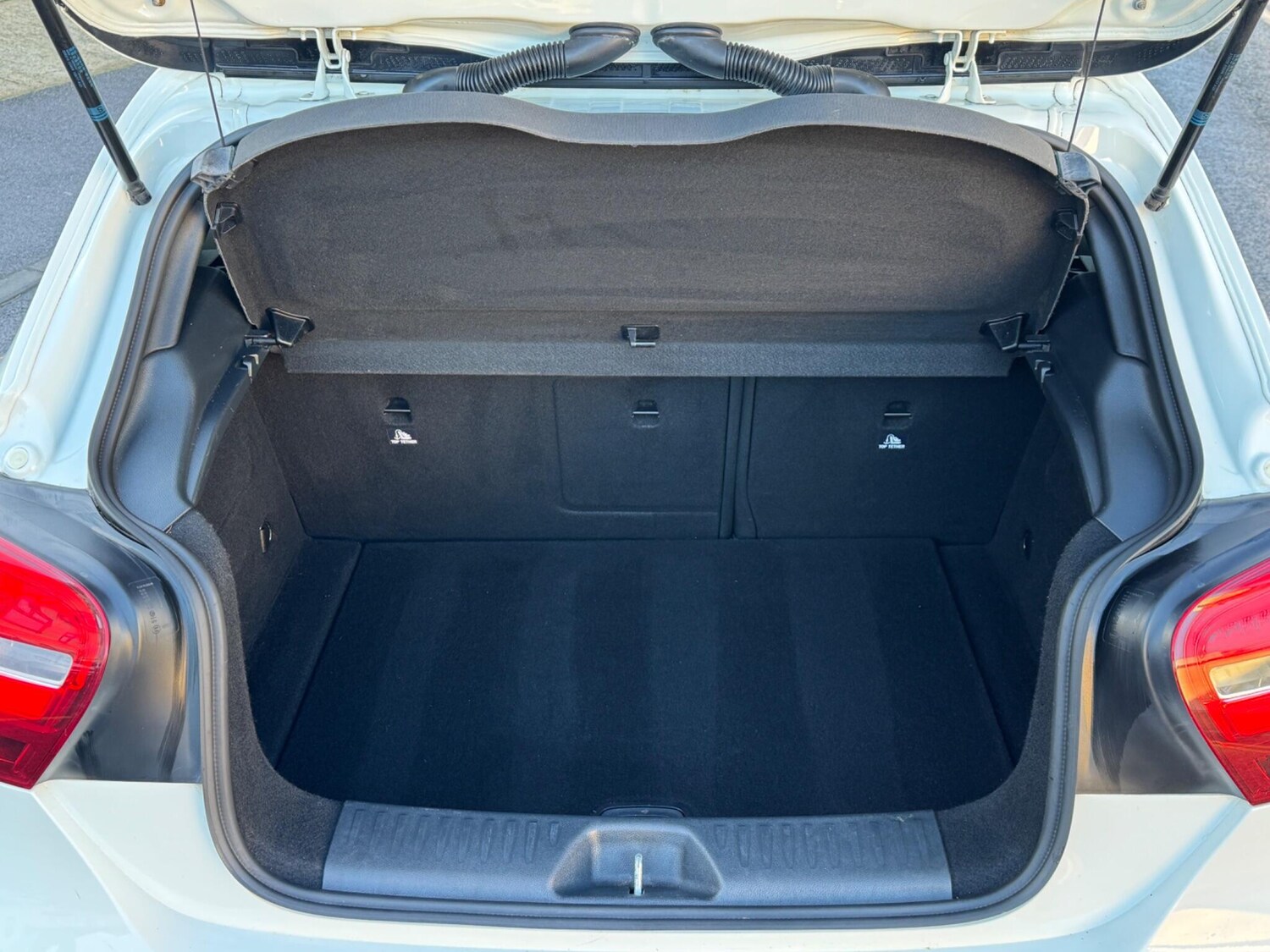 Used Mercedes-Benz A-Class 2017 for sale - 77091829: Photo 48