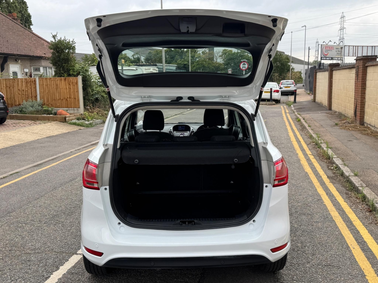 Vehicle 47