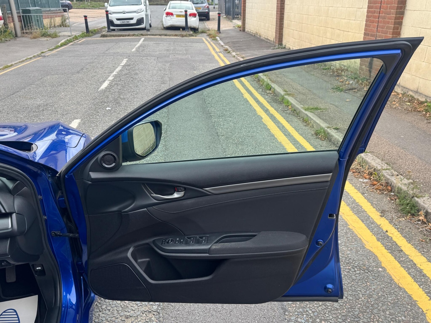 Used Honda Civic 2019 for sale - 76284361: Photo 16