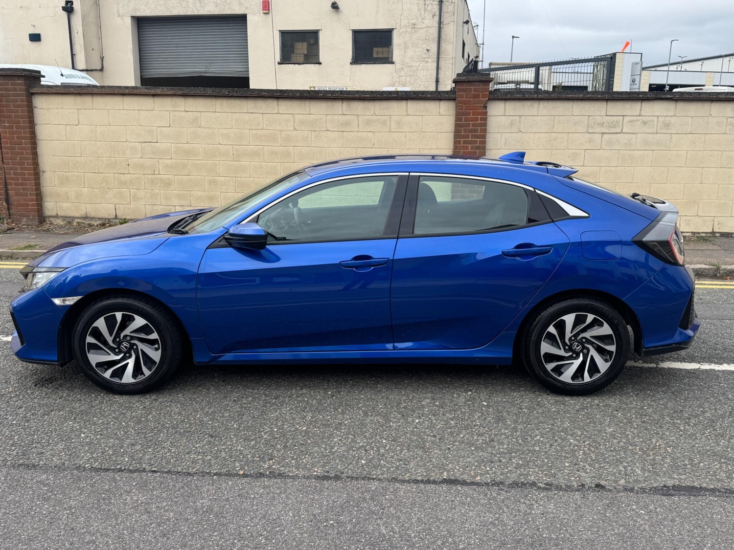 Used Honda Civic 2019 for sale - 76284361: Photo 6