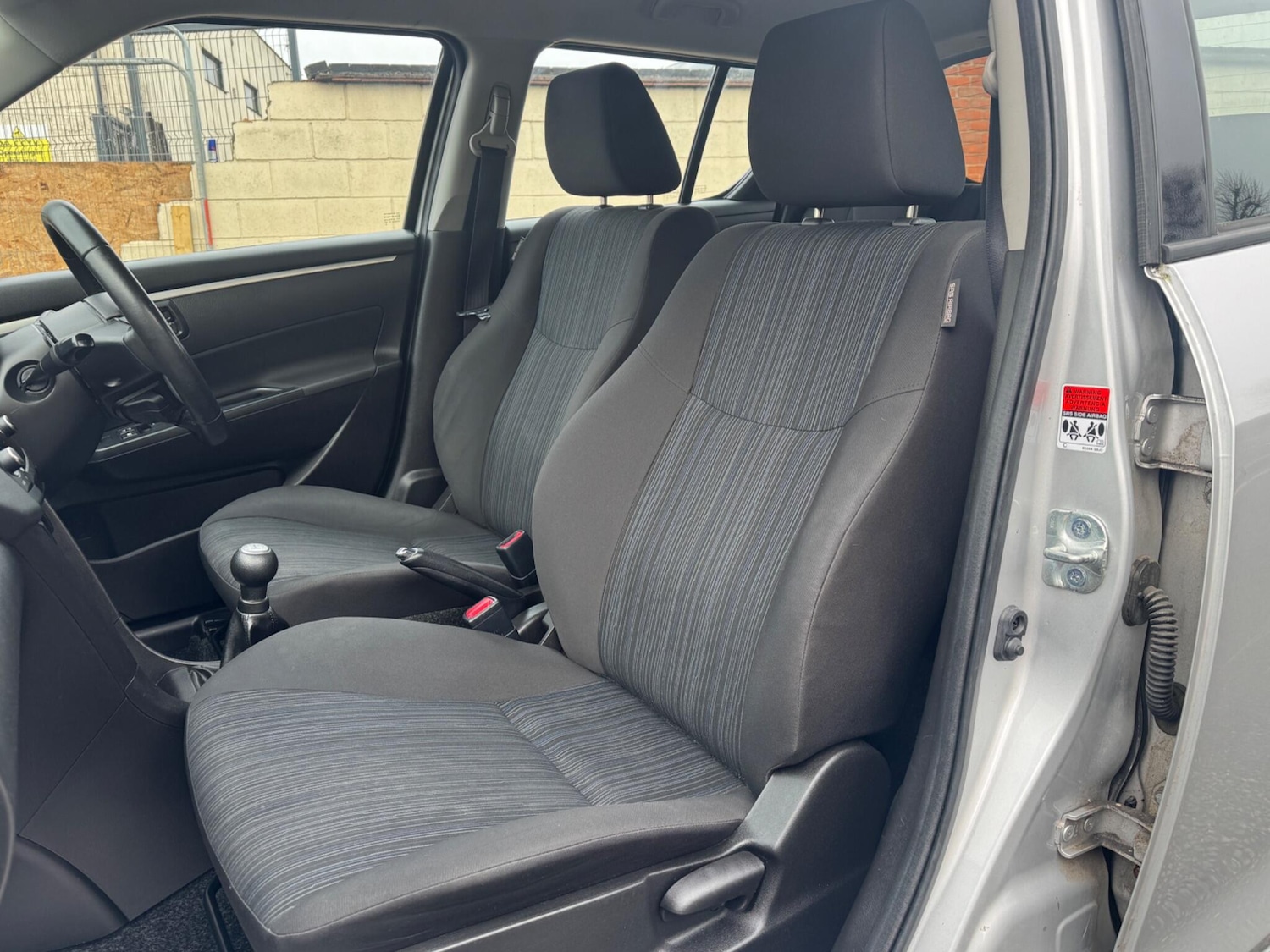 Used Suzuki Swift 2014 for sale - 77550009: Photo 25