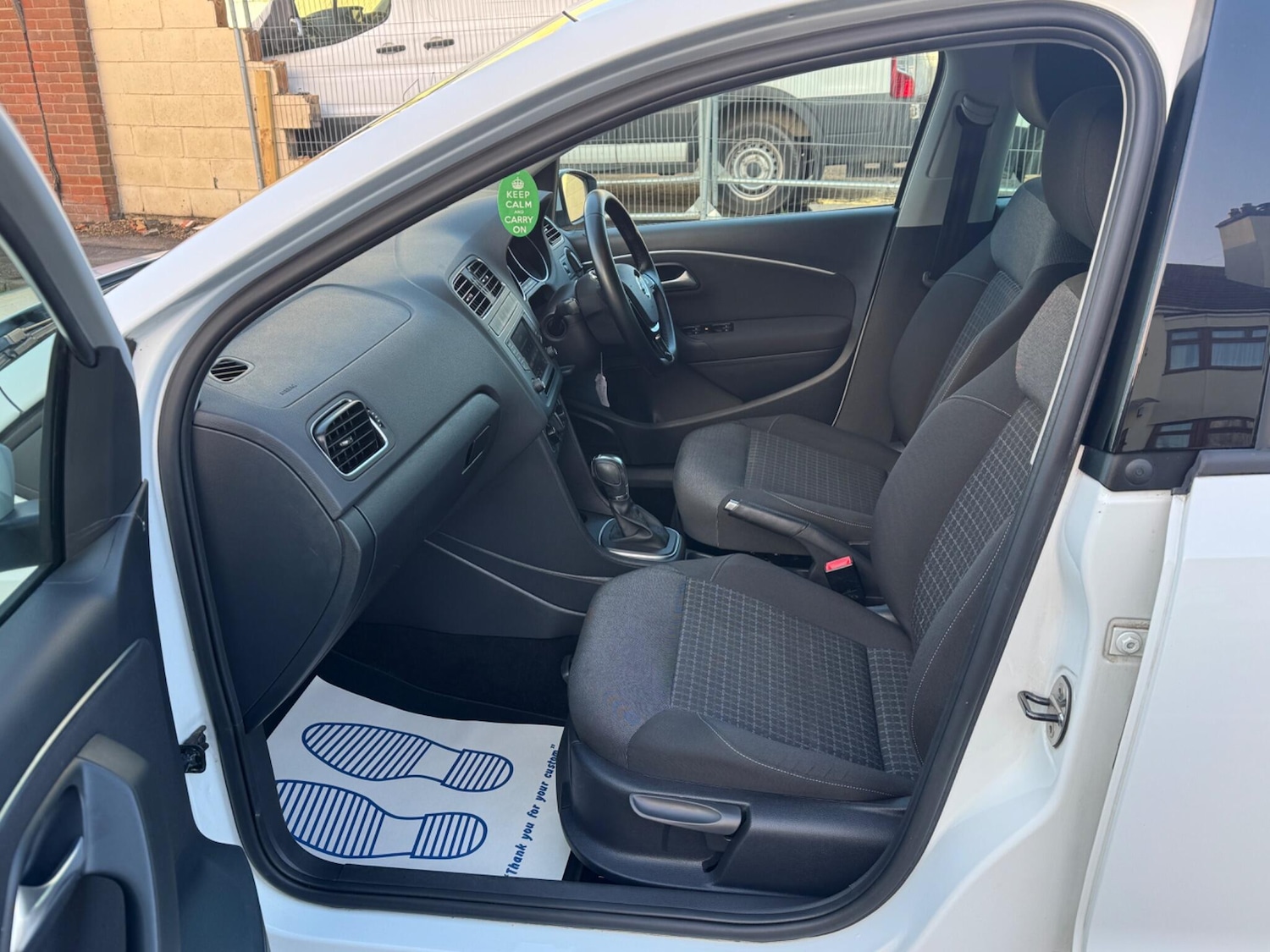 Used Volkswagen Polo 2016 for sale - 76899057: Photo 16