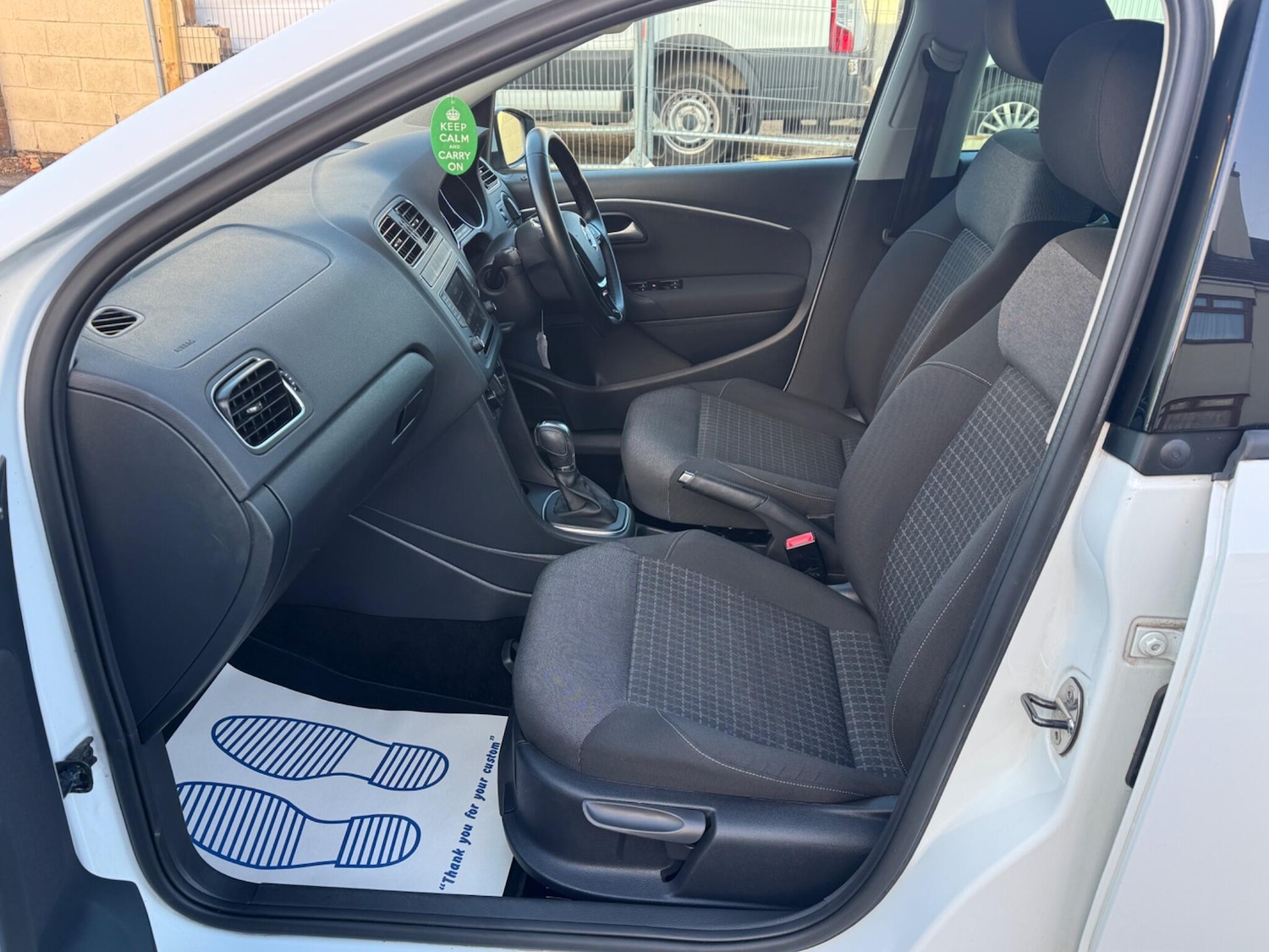 Used Volkswagen Polo 2016 for sale - 76899057: Photo 17