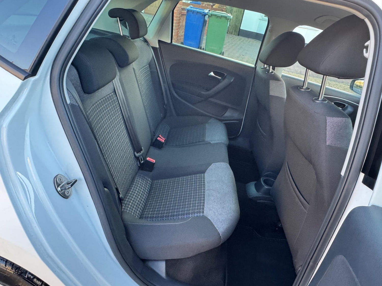 Used Volkswagen Polo 2016 for sale - 76899057: Photo 29