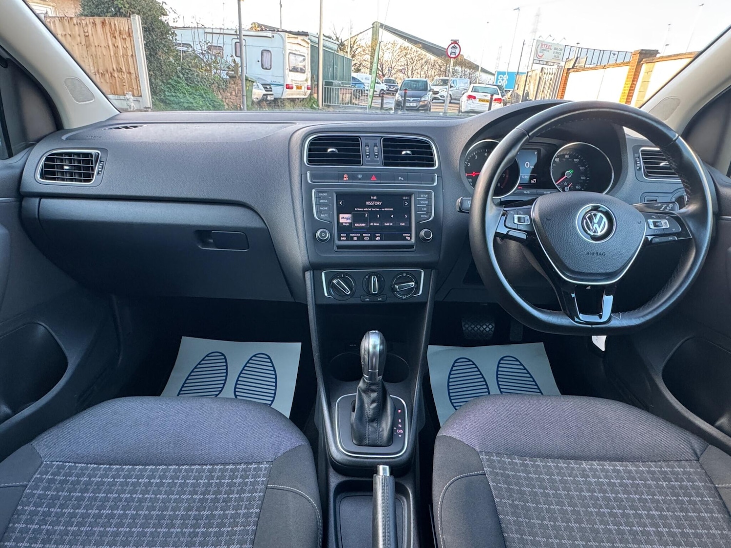 Used Volkswagen Polo 2016 for sale - 76899057: Photo 32