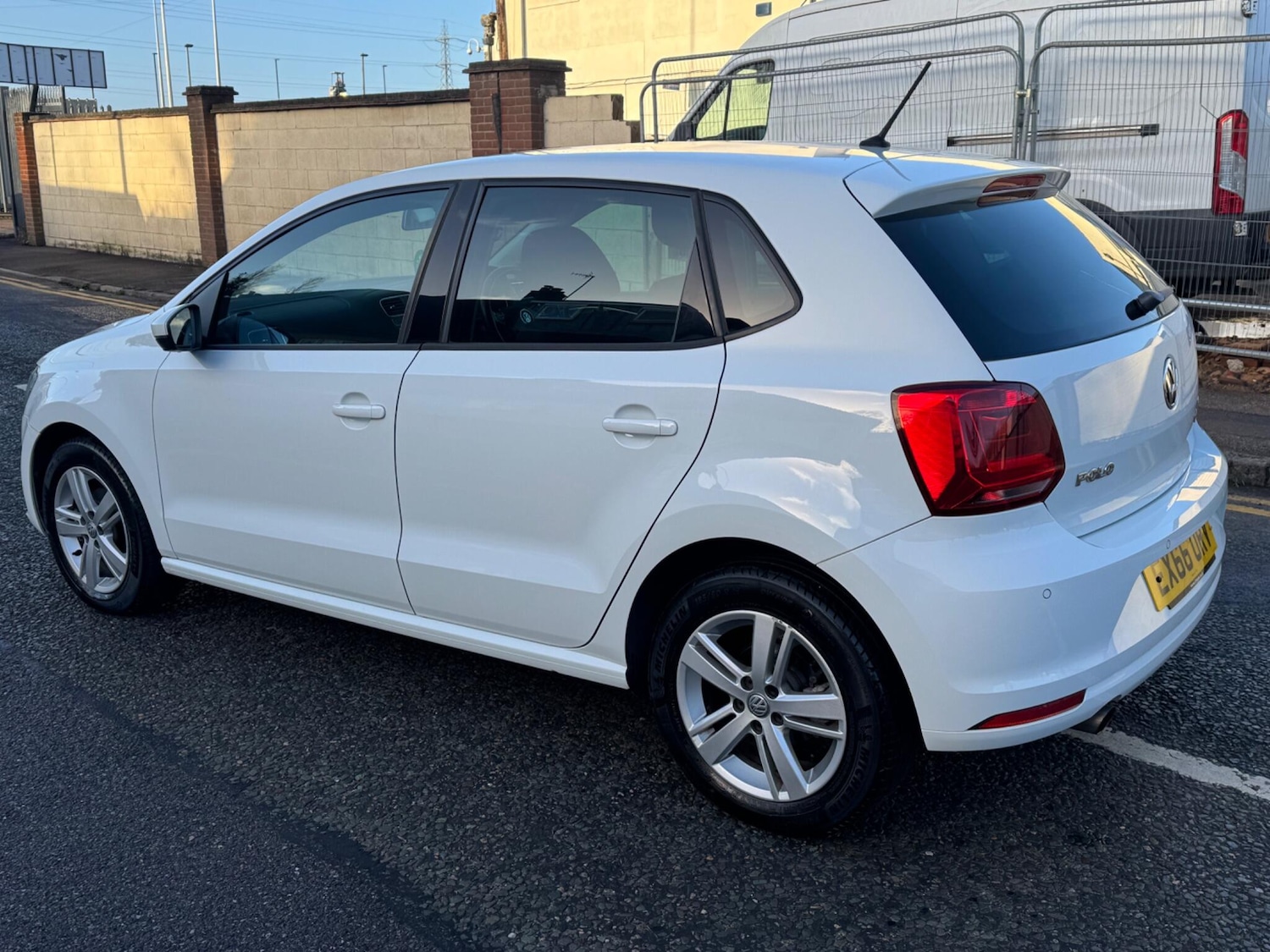 Used Volkswagen Polo 2016 for sale - 76899057: Photo 6