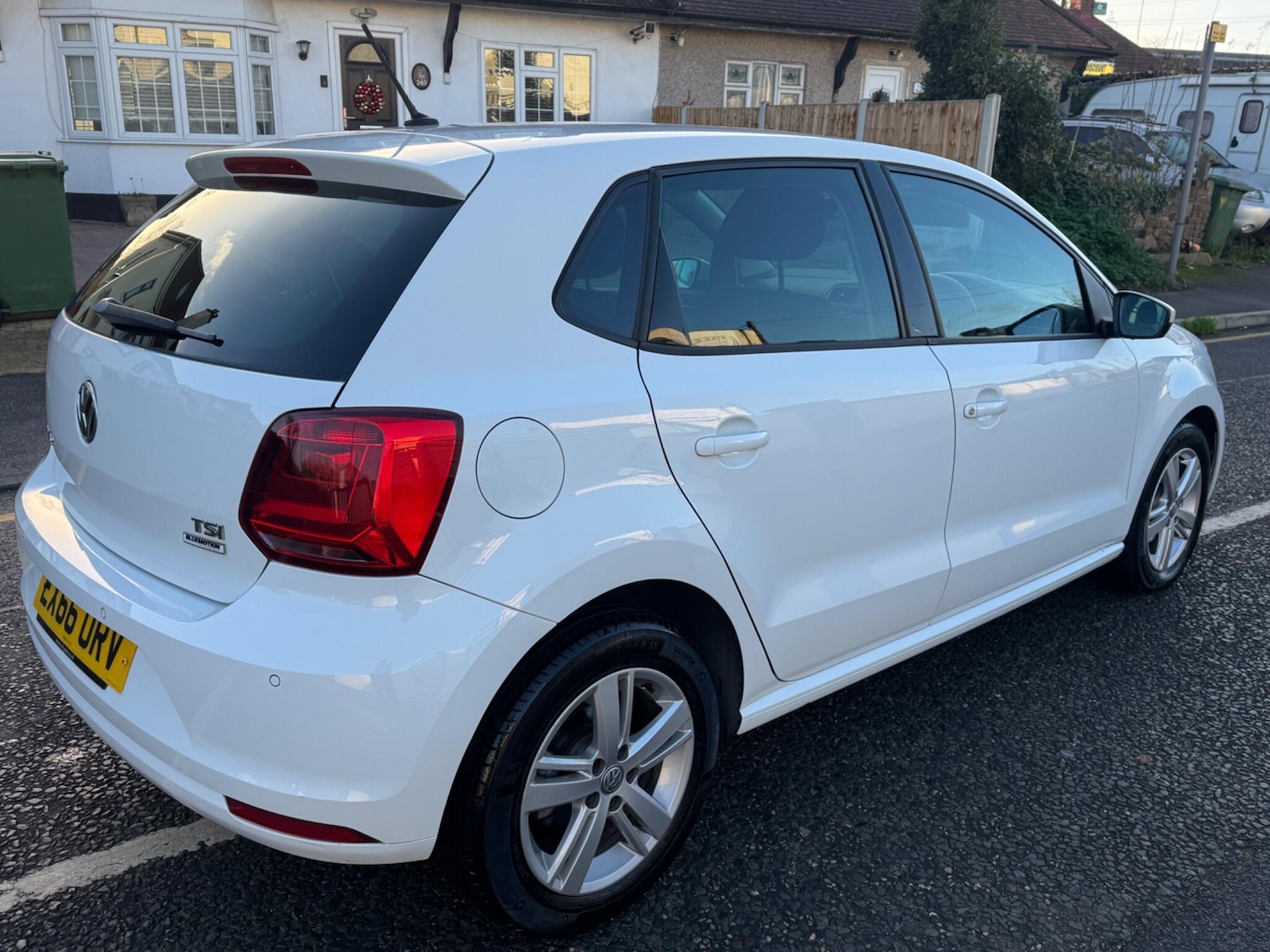 Used Volkswagen Polo 2016 for sale - 76899057: Photo 8