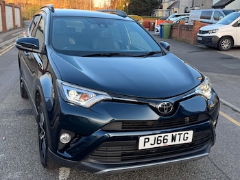 Used Toyota RAV4 2016 for sale - 77203329: Photo