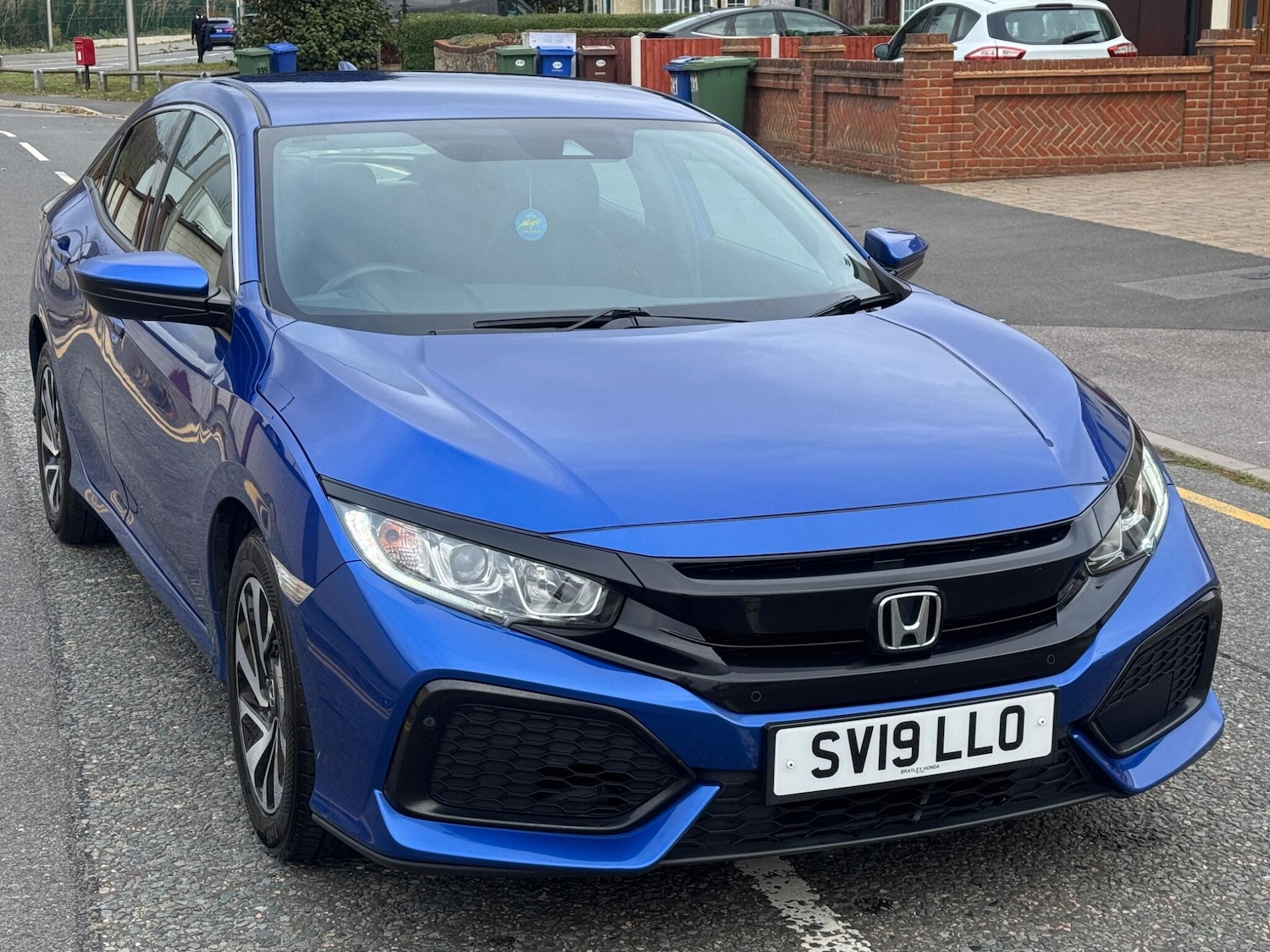 Used Honda Civic 2019 for sale - 76989336: Photo 2