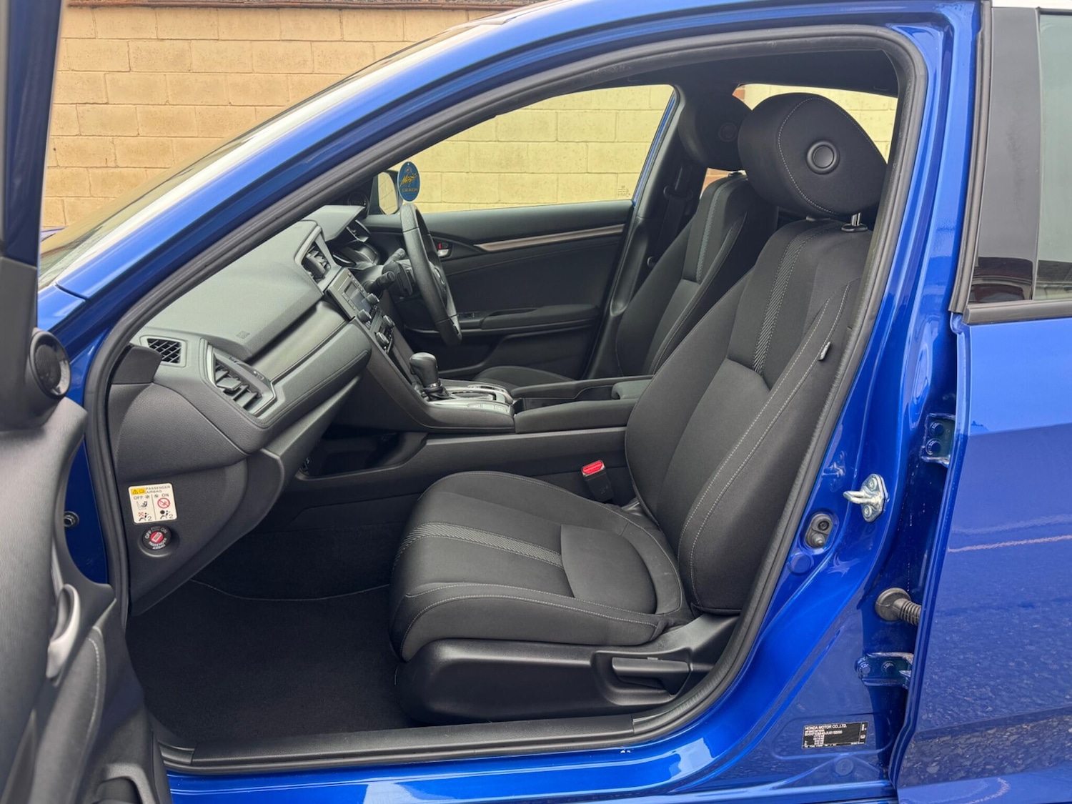 Used Honda Civic 2019 for sale - 76989336: Photo 20