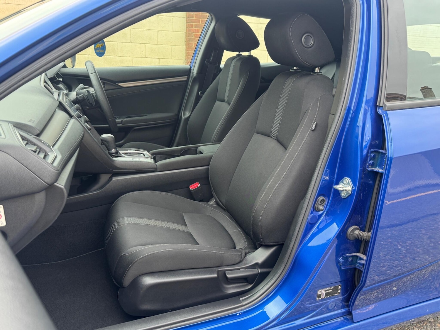 Used Honda Civic 2019 for sale - 76989336: Photo 23