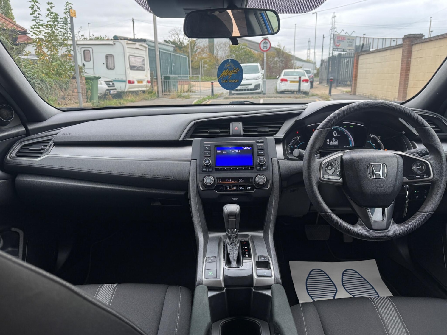 Used Honda Civic 2019 for sale - 76989336: Photo 34
