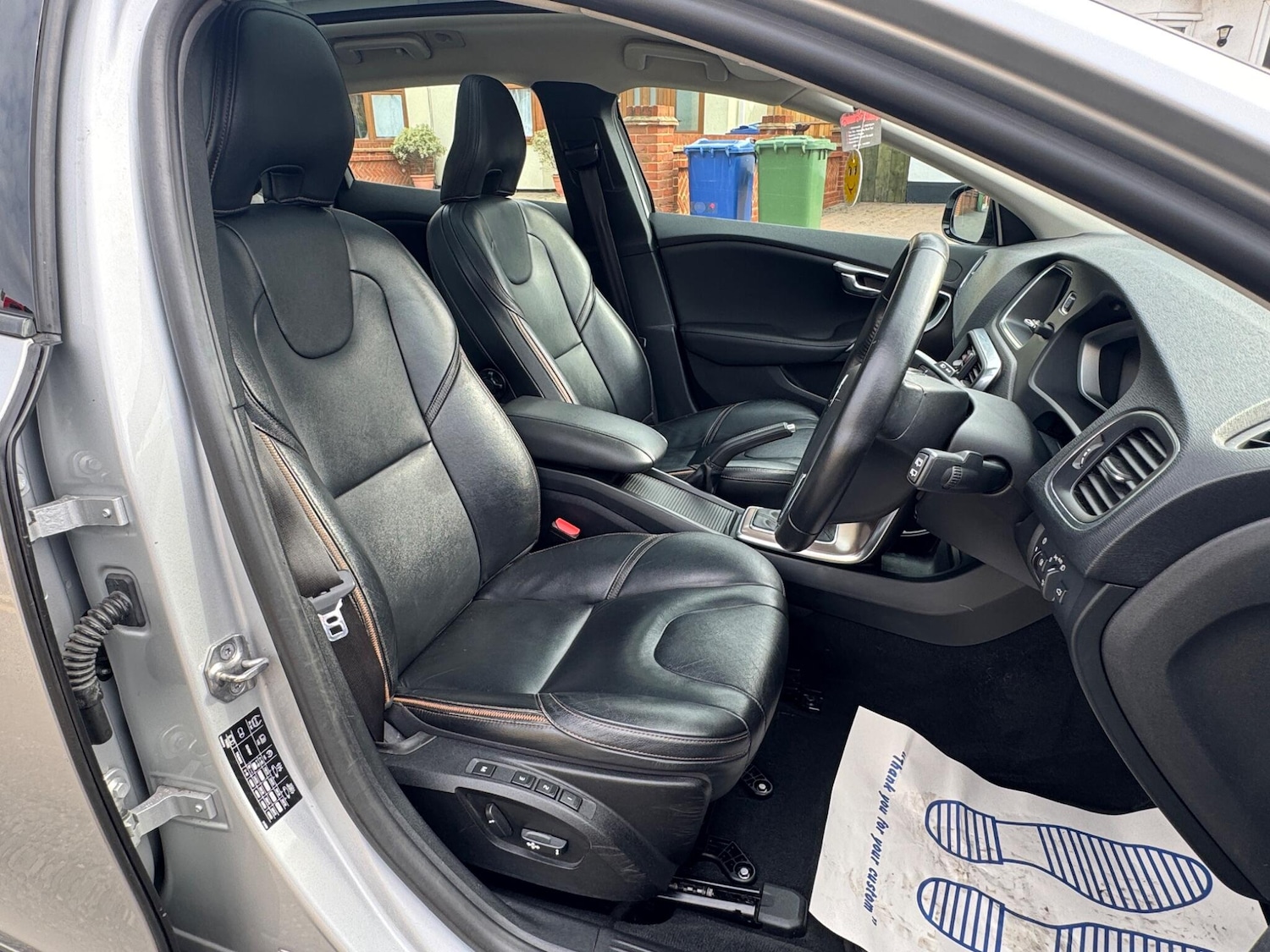 Used Volvo V40 Cross Country 2016 for sale - 76151236: Photo 18