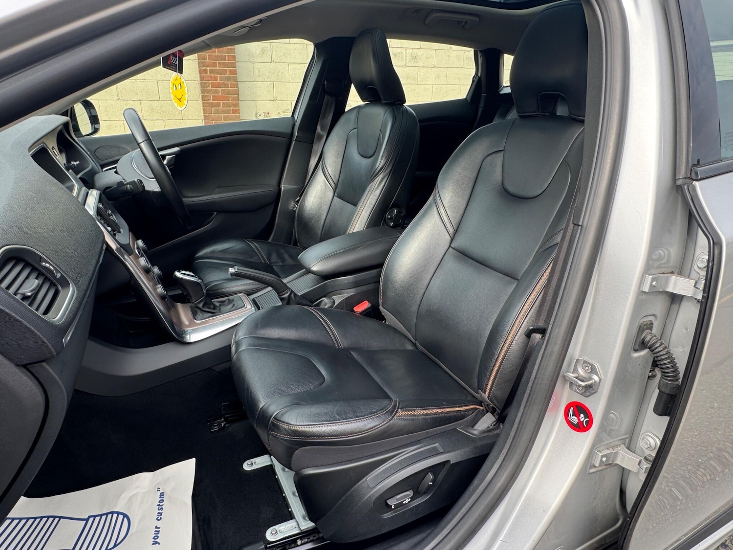 Used Volvo V40 Cross Country 2016 for sale - 76151236: Photo 23