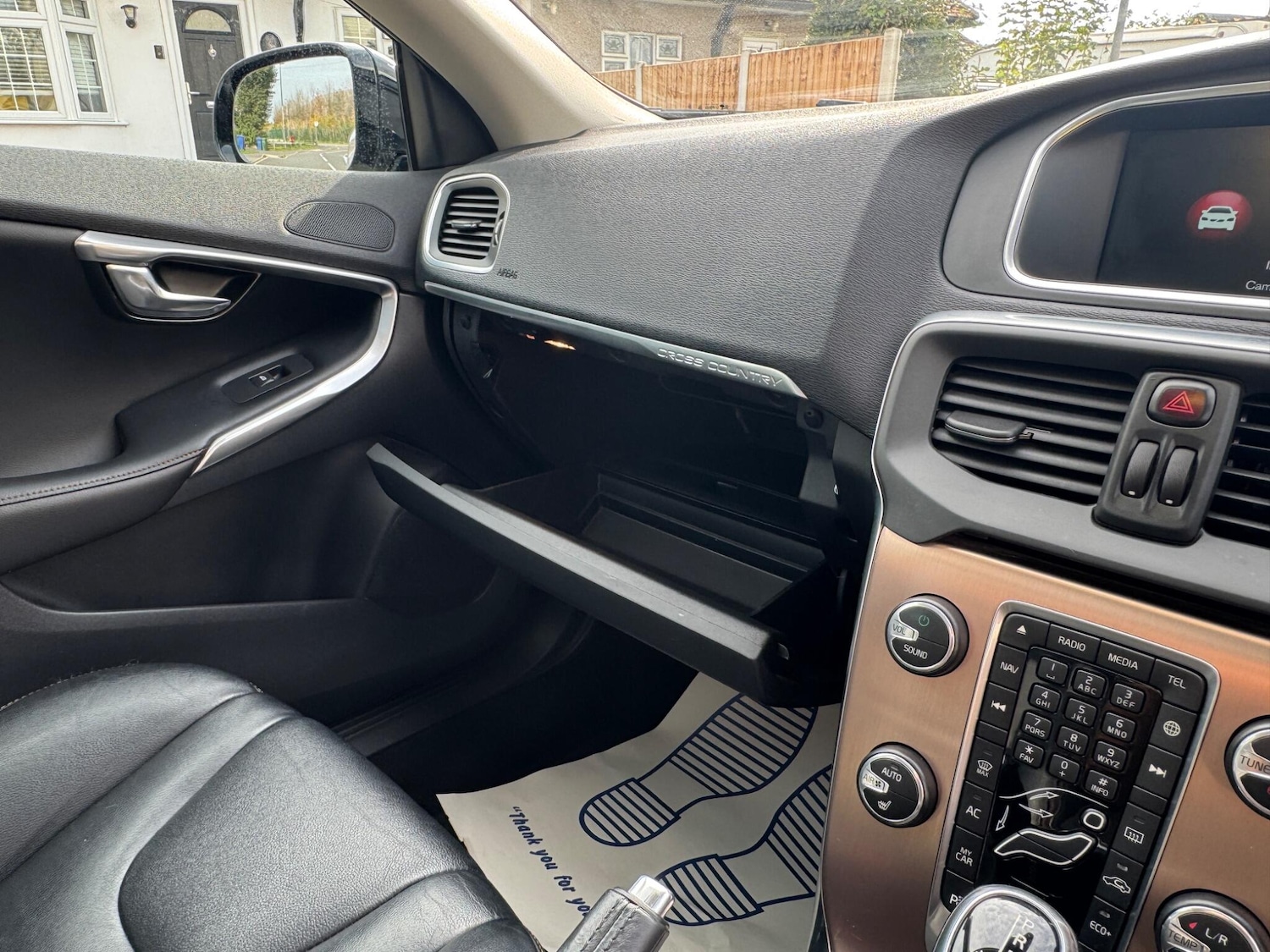 Used Volvo V40 Cross Country 2016 for sale - 76151236: Photo 43