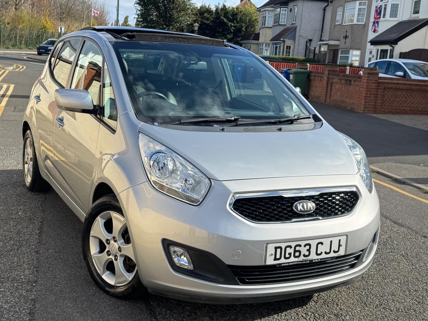 Used Kia Venga 2013 for sale - 76135985: Photo 1