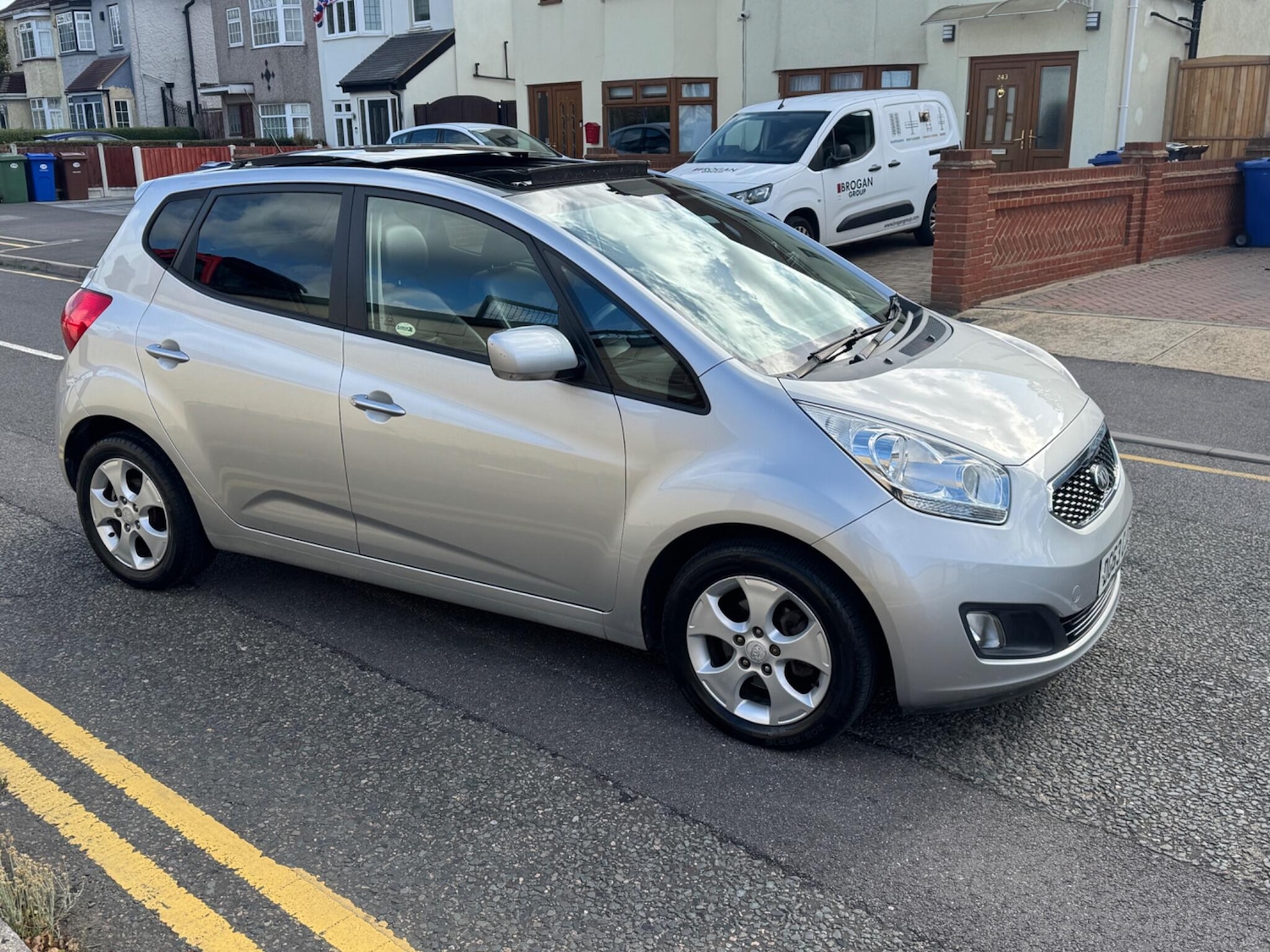 Used Kia Venga 2013 for sale - 76135985: Photo 13