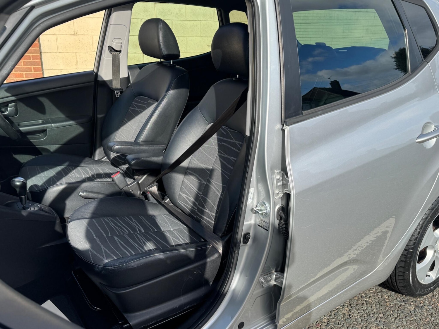 Used Kia Venga 2013 for sale - 76135985: Photo 22