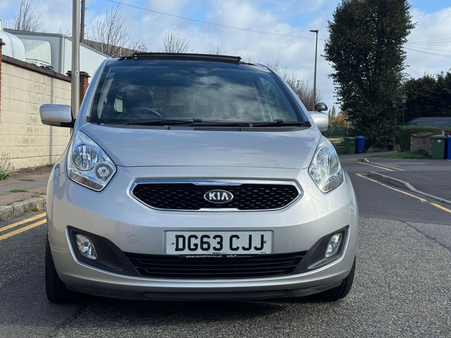 Used Kia Venga 2013 for sale - 76135985: Photo 3