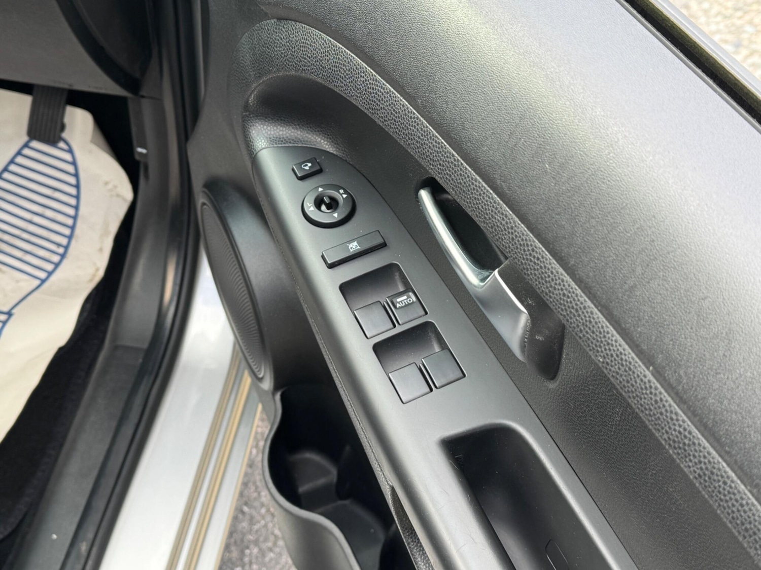 Used Kia Venga 2013 for sale - 76135985: Photo 36