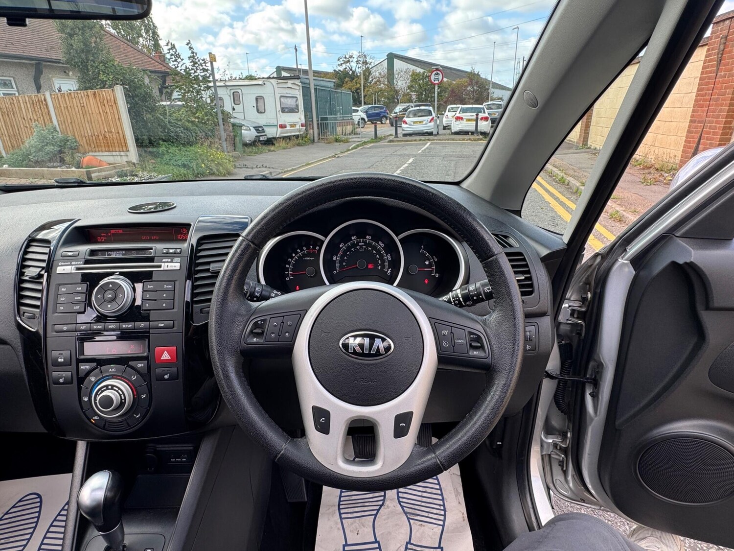 Used Kia Venga 2013 for sale - 76135985: Photo 38