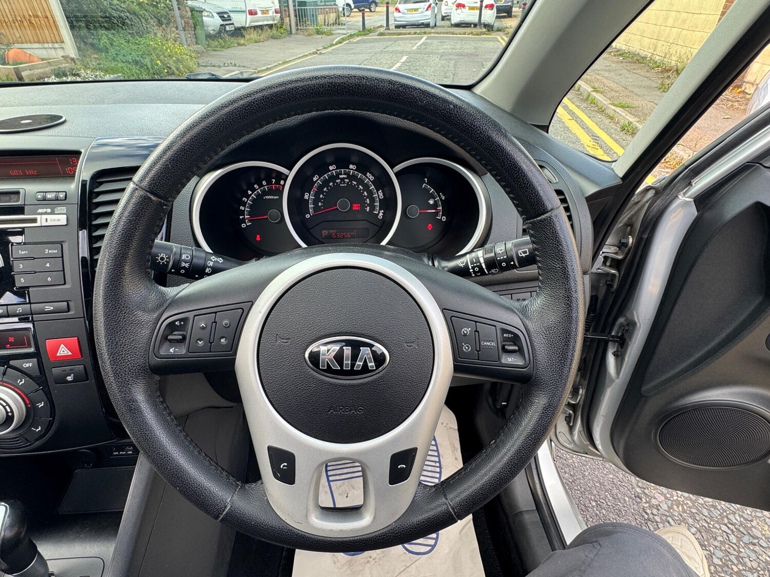 Used Kia Venga 2013 for sale - 76135985: Photo 39