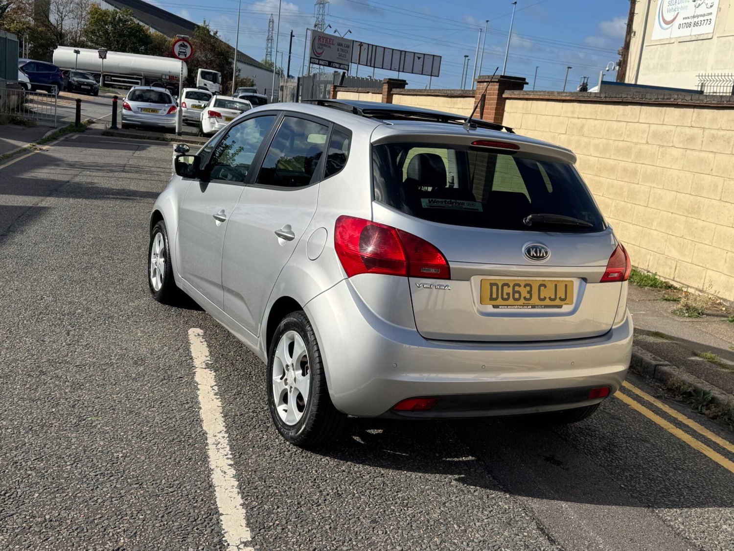 Used Kia Venga 2013 for sale - 76135985: Photo 8