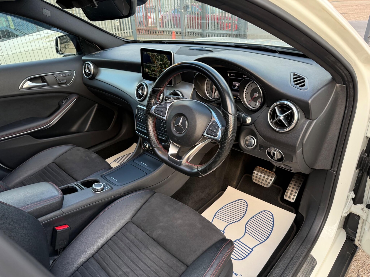 Used Mercedes-Benz GLA 2015 for sale - 78086371: Photo 12