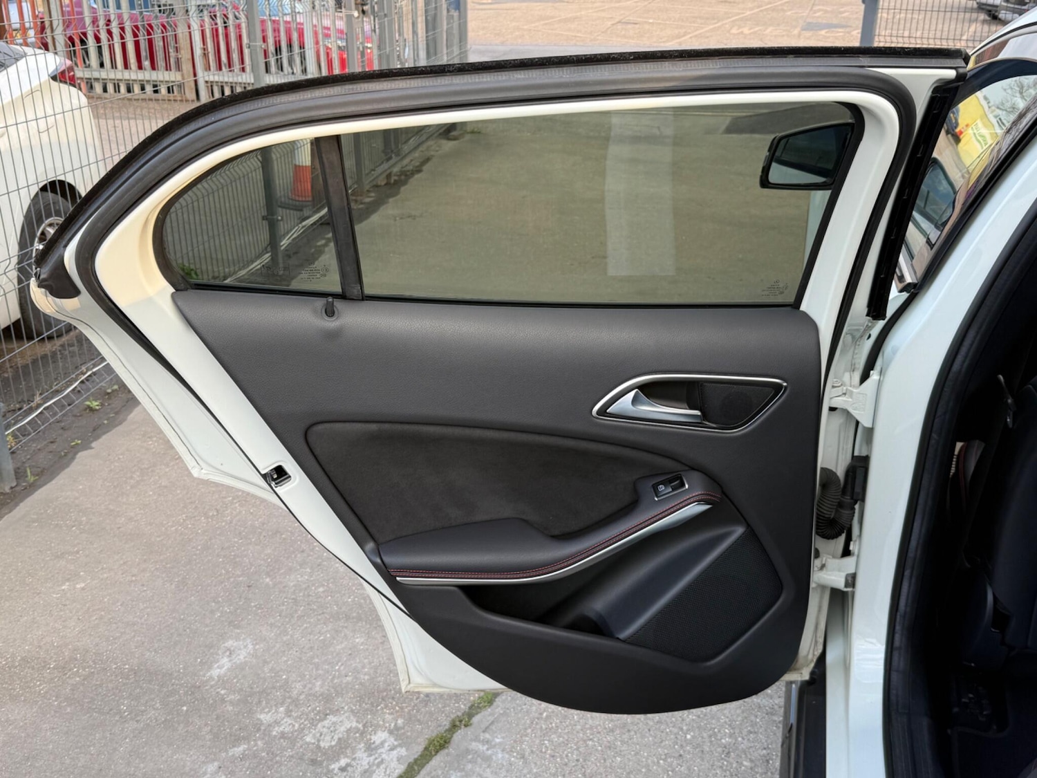 Used Mercedes-Benz GLA 2015 for sale - 78086371: Photo 23