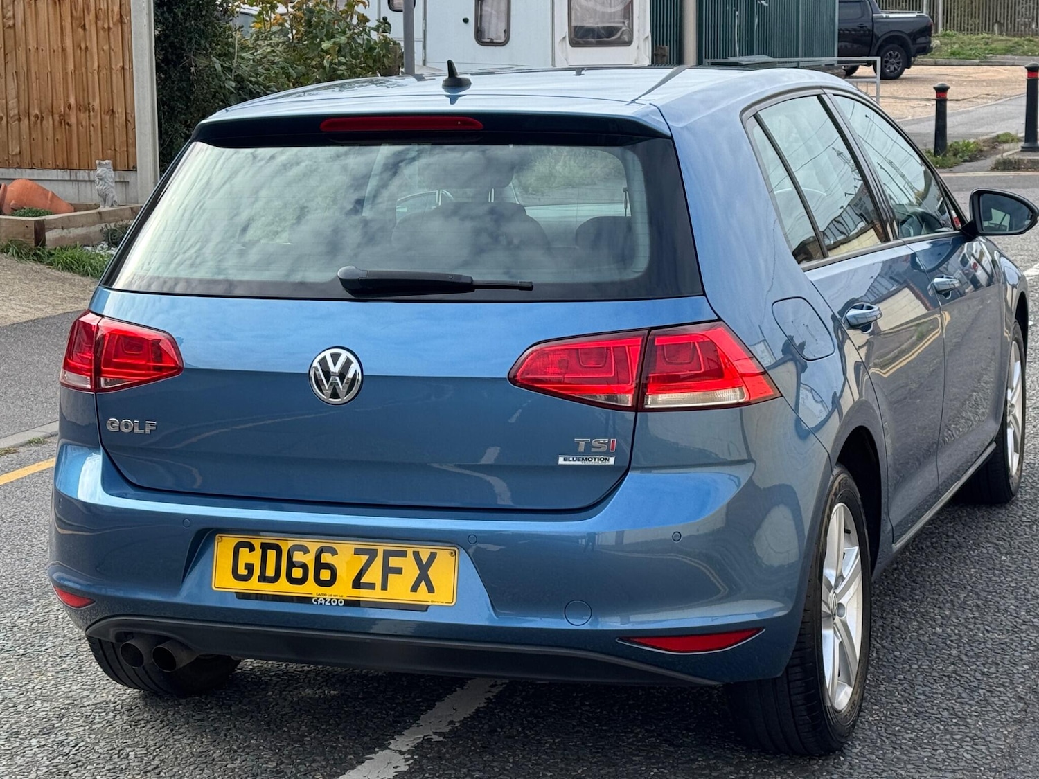 Used Volkswagen Golf 2017 for sale - 76994006: Photo 11