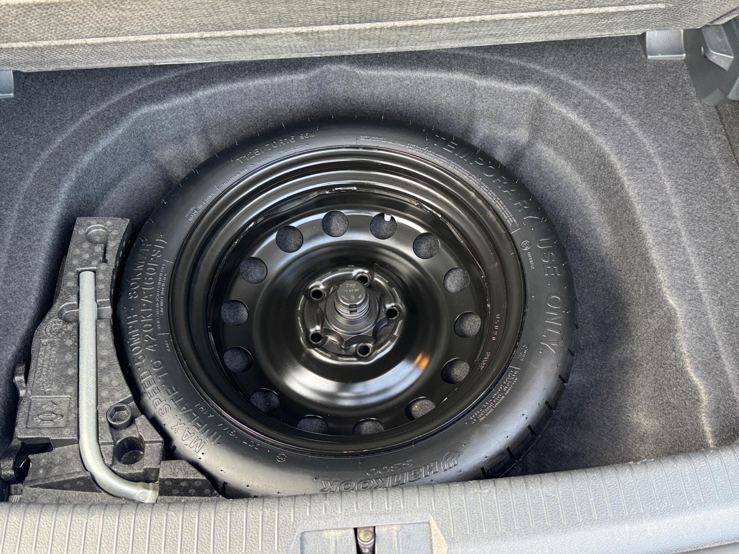 Used Volkswagen Golf 2017 for sale - 76994006: Photo 46