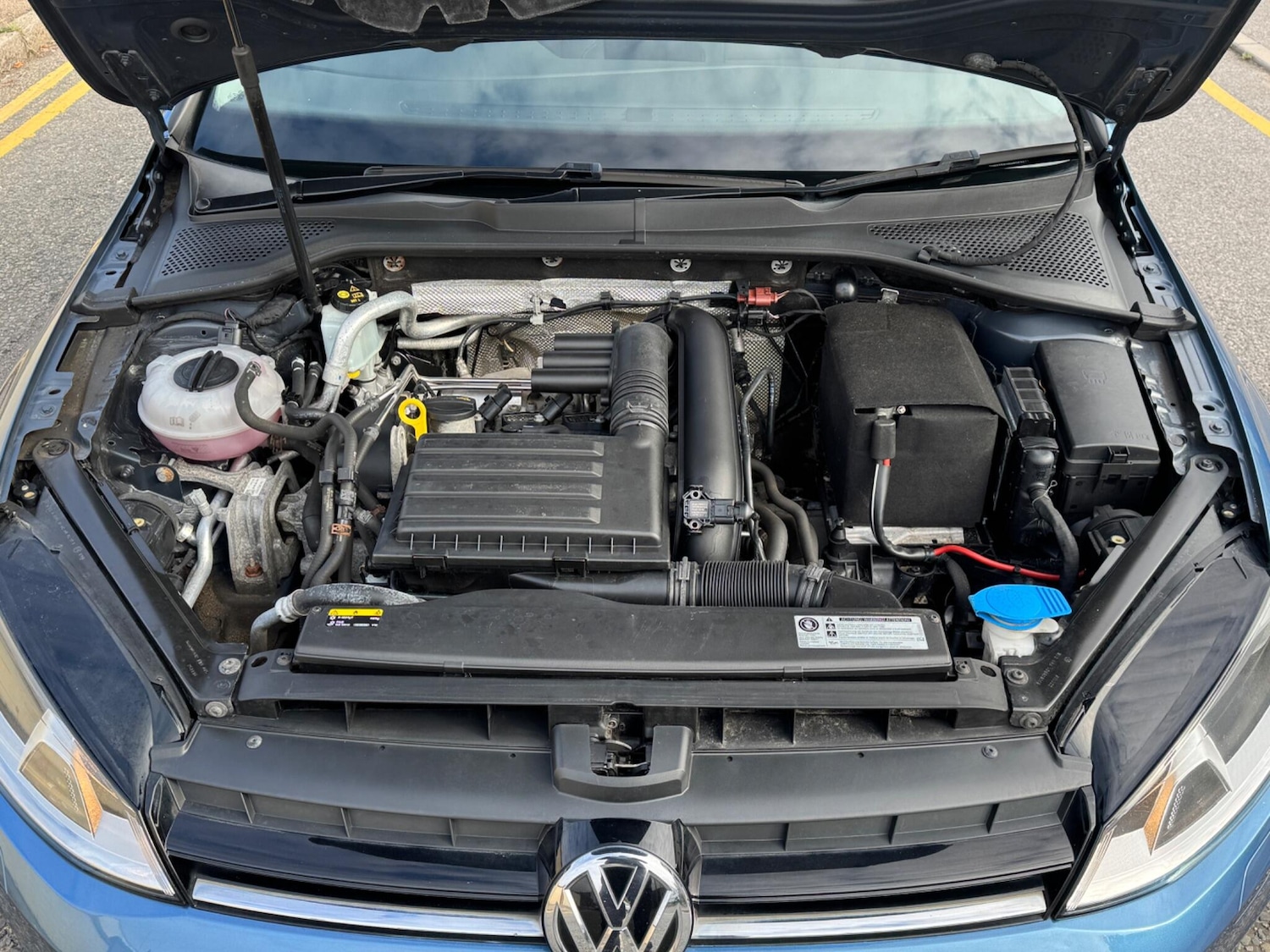 Used Volkswagen Golf 2017 for sale - 76994006: Photo 48